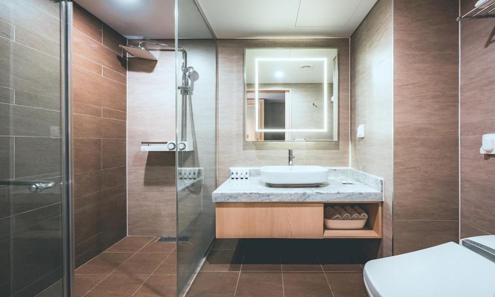Wonju City Hotel Hyeoksin Esterno foto